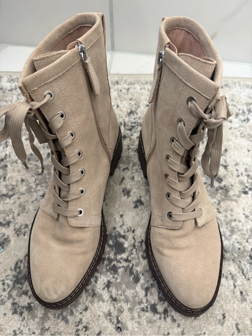 NWOT Nordstrom Womens Beige Leather Lace-Up Combat Boots -‎ Size 9